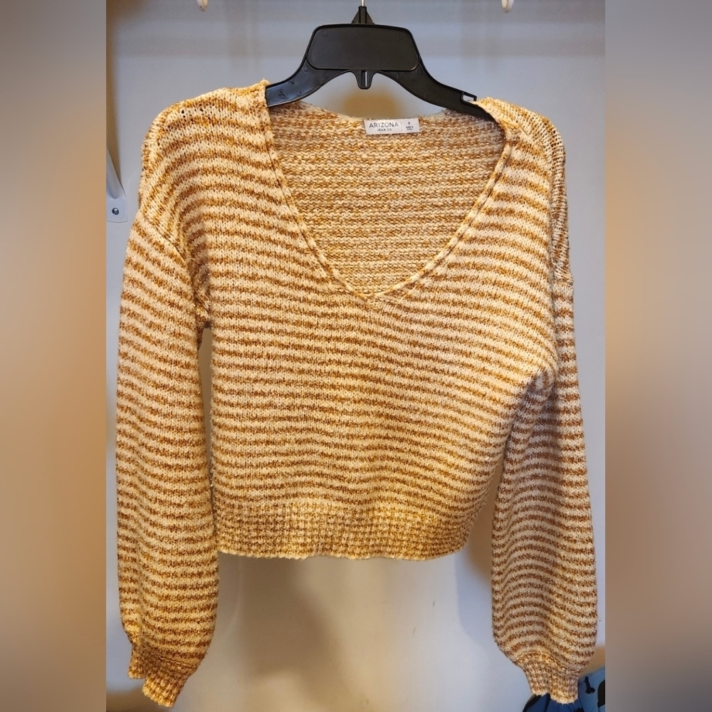 Arizona Jean Co Cropped Knit Sweater Small V-Neck Long Sleeve